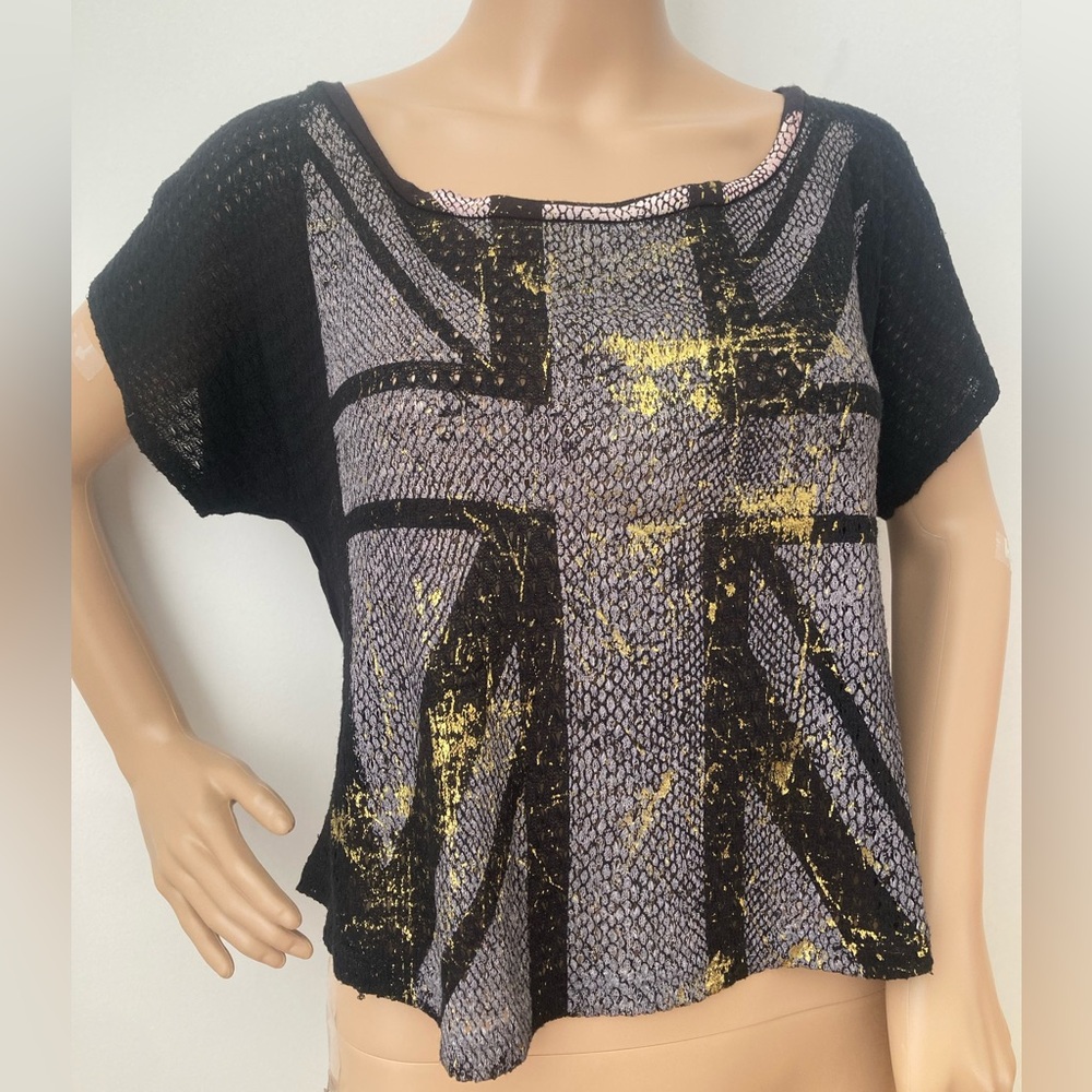 UK flag gold foil top